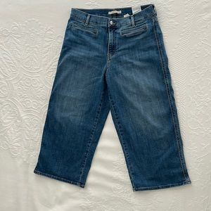 Levi’s Classic Wide Leg Crop Jeans